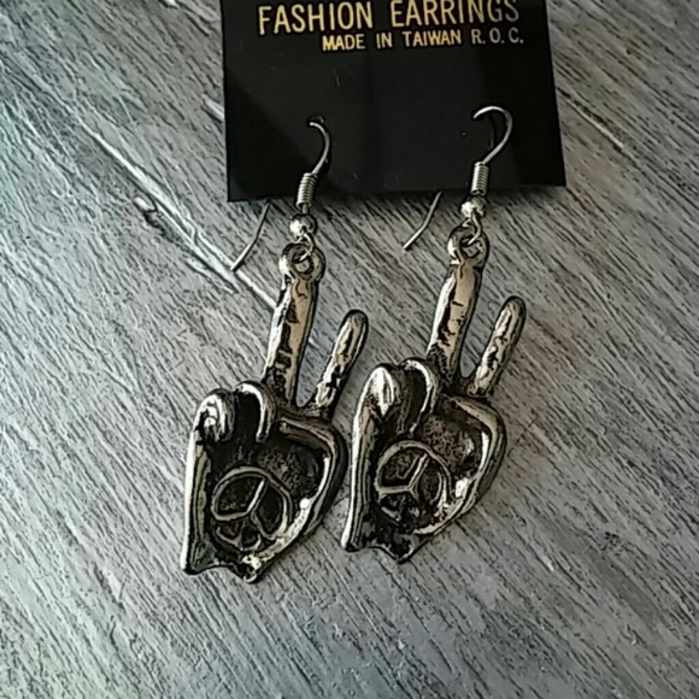 PEACE OUT Earrings - Picture 4 of 4